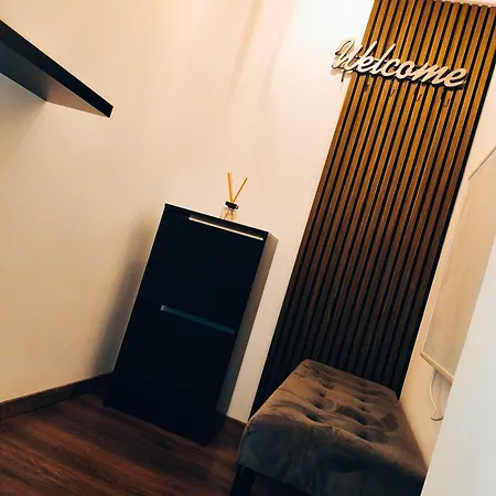 Zen Apartment